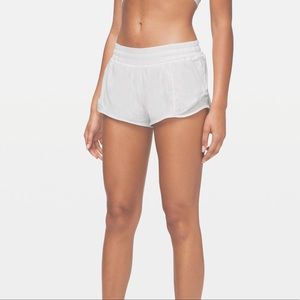 Lululemon White Hotty Hot low rise shorts